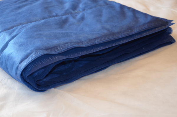 Einmal-Decke gesteppt blau von REINTEX